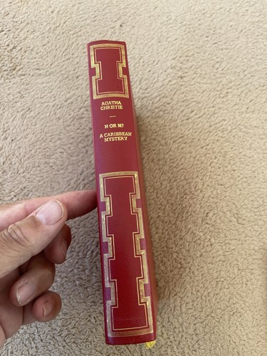 Agatha christie collected - christie,