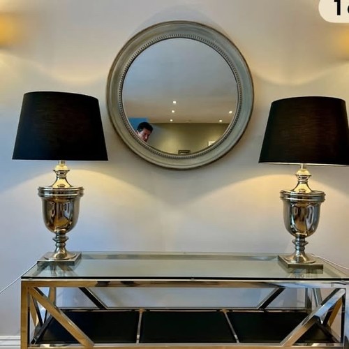 Pair large luxury - of,
