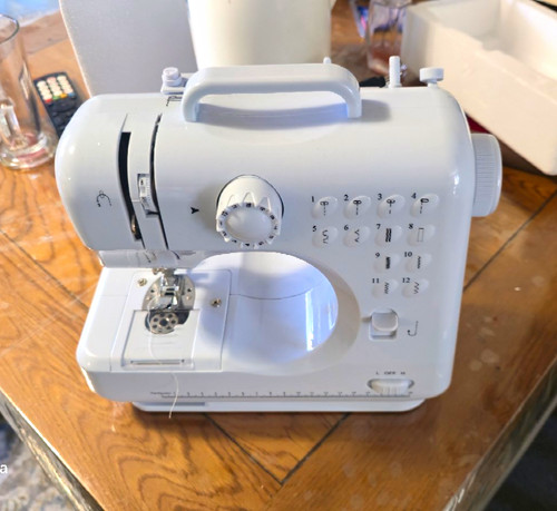 Crafty midi electric sewing - so,
