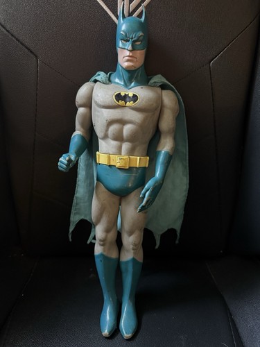 1988 batman figure - 1988, cape