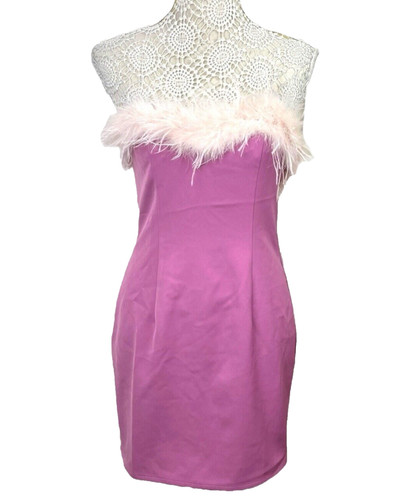 Pretty little thing - pretty, strapless