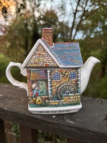 Sadler tea pot - tea, mill