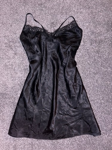Vintage babydoll chemise lace