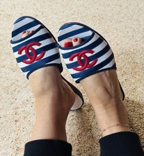 VINTAGE CHANEL CC Blue/White