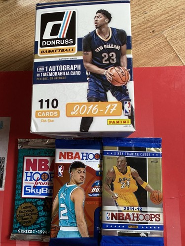 Bundle basketball cards - of,