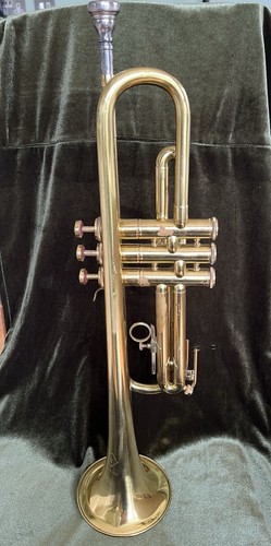 Trumpet boosey hawkes - -,