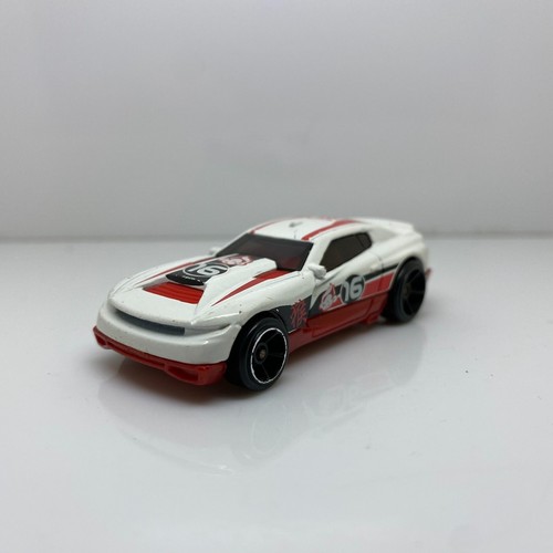 Hot wheels muscle car 2014 - hot,