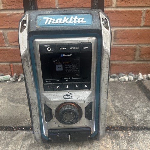 Makita dmr115 job site radio - makita,