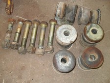 For Ford 550 Digger Cab Rubber Mounting & Retaining Bolts