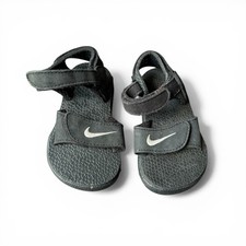 Nike black children’s summer
