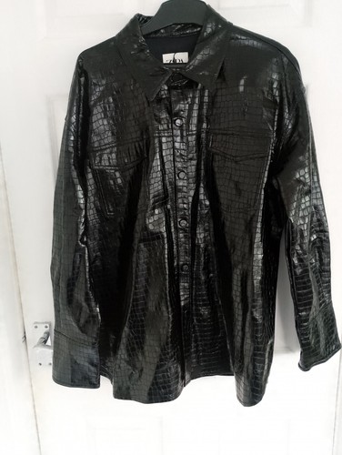 Nwot zara faux leather - zara,