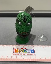 Vintage Universal Monsters Shrunken Heads Creature Black Lagoon Wall Hanger 1994
