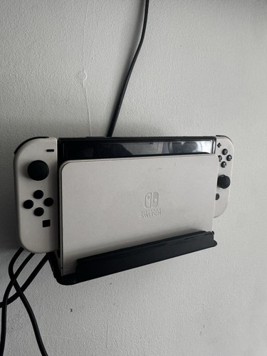 Nintendo switch oled - nintendo,