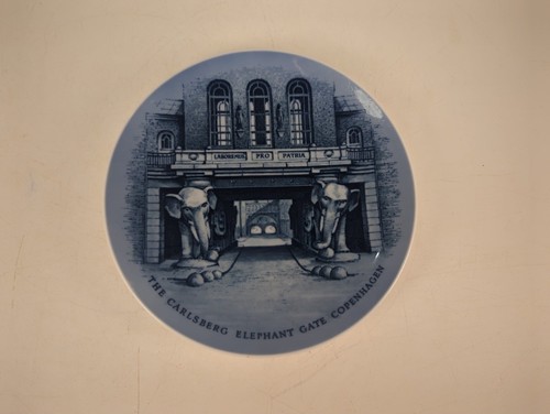 Royal copenhagen collector - royal,