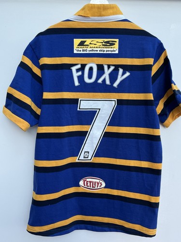 Leeds rhinos rugby shirt - leeds,
