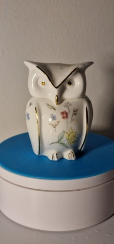 Aynsley england owl trinket - england,