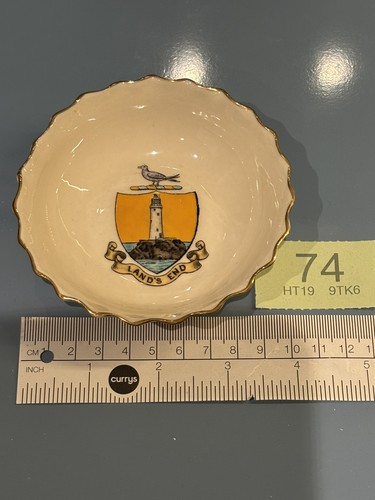 Goss crested china - w,
