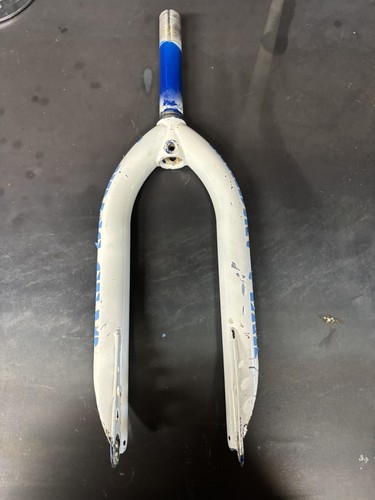 Landing gear fork unstamped - gear,