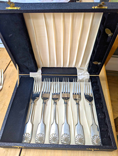 Antique set cased silver - cased,