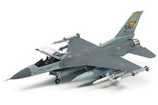 Tamiya 1:72 F-16CJ Block 50