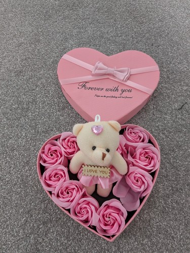 Romantic pink heart gift - gift, box