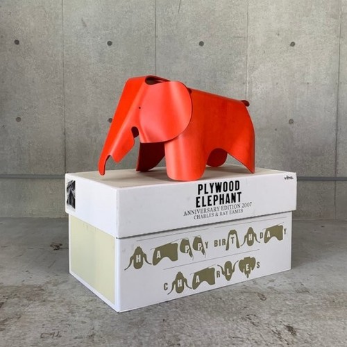 Vitra charles and ray - and, eames