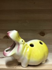 Vintage 1970s hippo ceramic toothbrush holder cosmetic brush storage yellow 