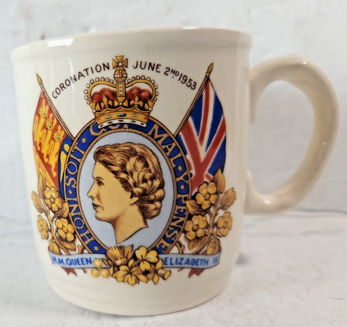 Vintage 1953 queen elizabeth - vintage,