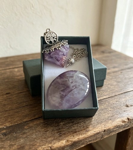 Amethyst pendulum set includes - amethyst,