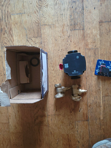 Brand new grundfos ups4 - brand,
