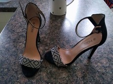 Fiore (Matalan) Black And White Sandals. Worn Very Little Size 5 1/2