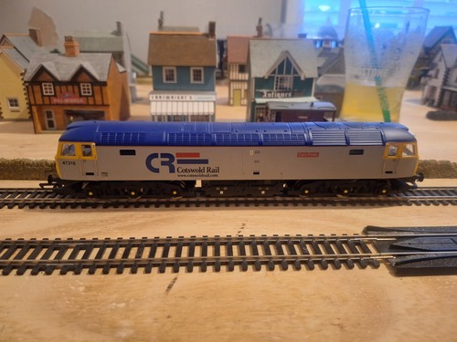 Hornby class diesel - 47,,