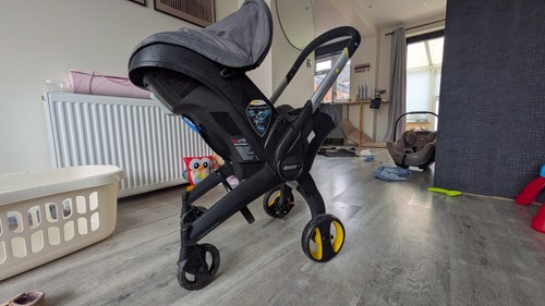 Doona stroller pushchair car - doona, pushchair/car
