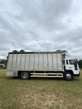 Horsebox. Partitions for seven Horses. Aluminium Body.