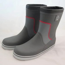 Maindeck Sailing yachting