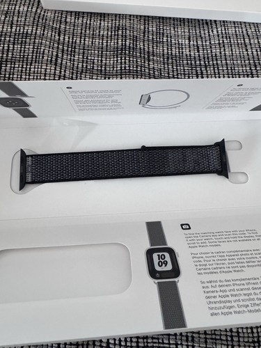 Apple watch nike band - apple,