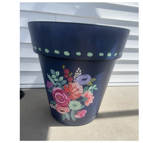 Studio art planter 17 - m,