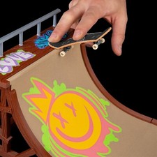 Finger Skate/Skating Park - 3D Printed Half Pipe