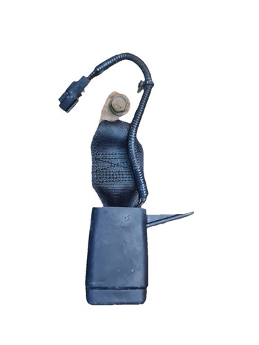 Toyota auris estate seat belt - estate,