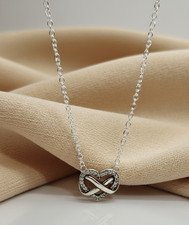 Silver Sparkling Infinity Heart Collier Necklace With Cubic Zirconia Present UK