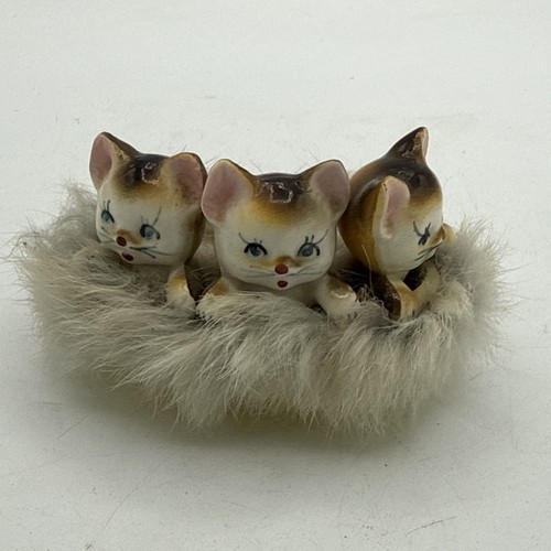 Vintage kittens basket - vintage,
