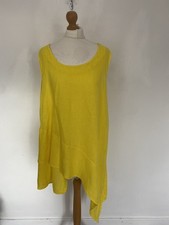 Made In Italy Large Sleeveless