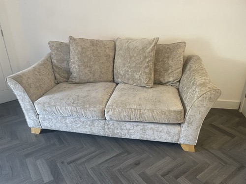 Gorgeous luxurious sofa - gorgeous,