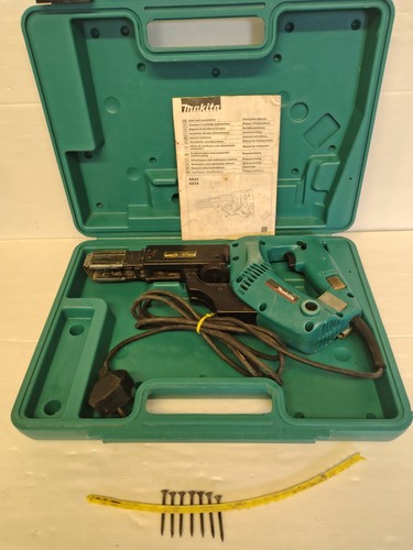 Makita 6834 240v - , feed