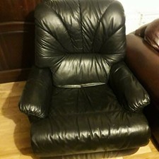 Leather armchair, Recliner, Thick Strong Leather, like layzee boy chair