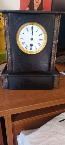 Black slate mantel clock