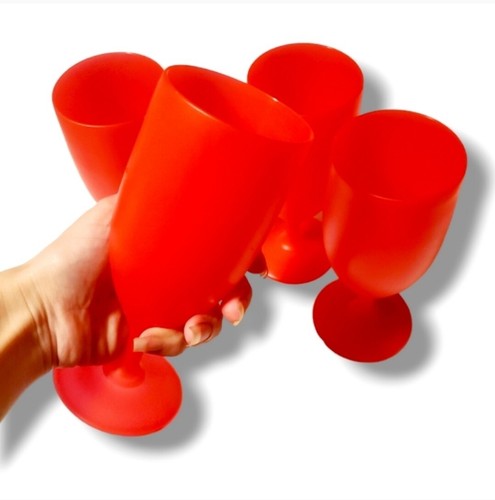 New vintage plastic red - new,