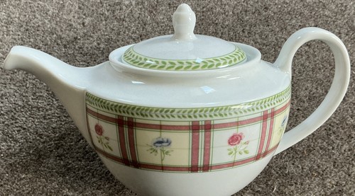 Wedgwood rosebud 1997 teapot - wedgwood,