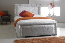 Upholstered crushed velvet - crushed,