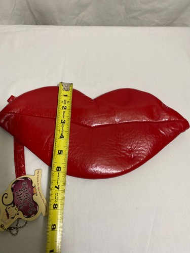 The bag boutique red lips - bag,